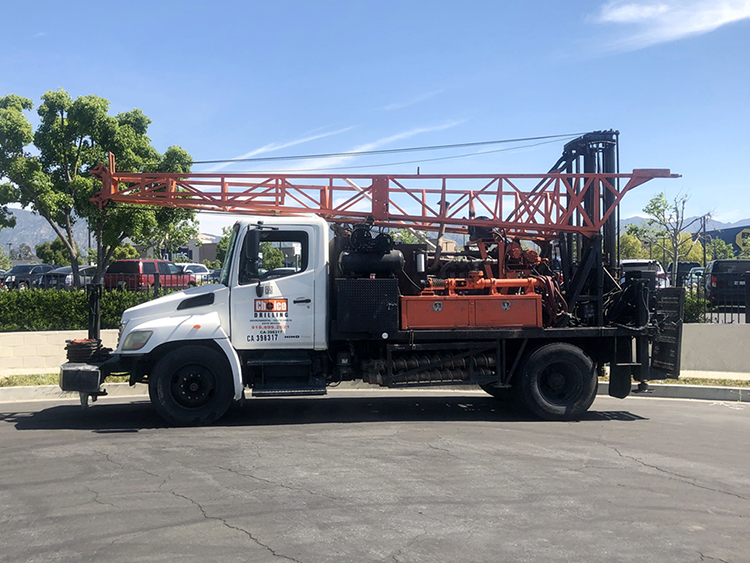 CME-95 Truck Mounted Drill